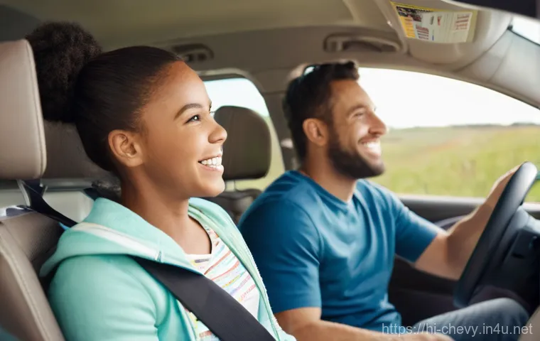 쉐보레 이쿼녹스 VS 쉐보레 트레일블레이저 - **A joyful family road trip in a spacious SUV.**
Detailed Description: A family of four – a moth...